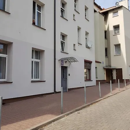 Mikro Stacja Solo Na Starówce * Kołobrzeg